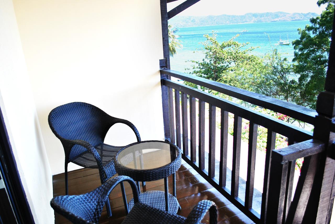 Altamare Dive And Leisure Anilao Resort 3*